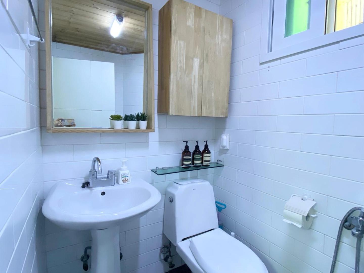 Hongdae Cozy42