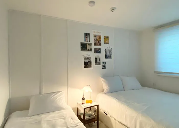 Hongdae Cozy42